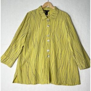 Ali Miles Yellow-Green Striped Button-Front Tunic